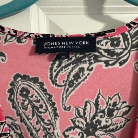 Jones New York Siz L Faux Wrap Dress Pink with Black Paisley - EUC - Picture 1 of 3